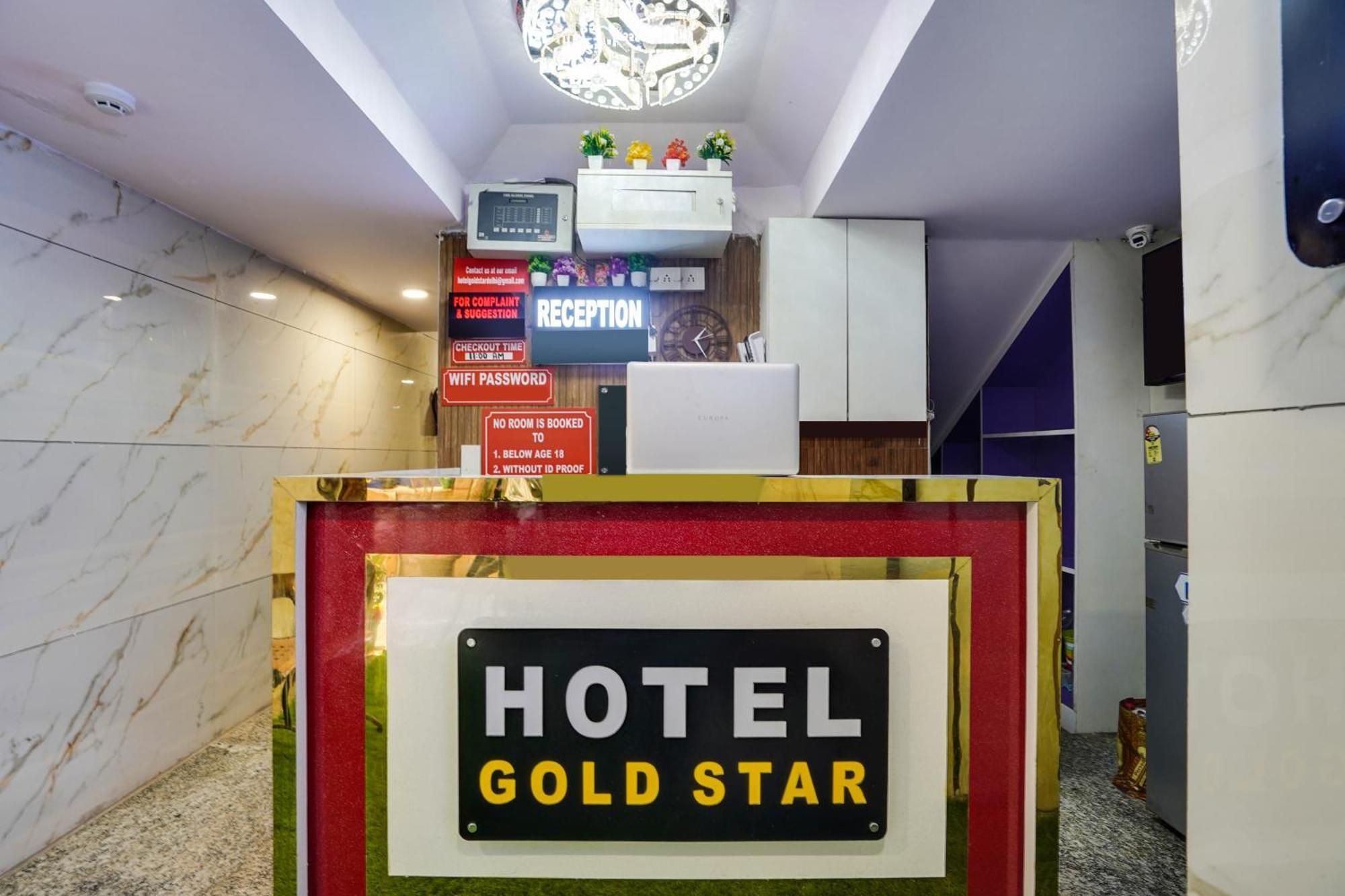 Super Hotel O Hotel Gold Star Nuova Delhi Esterno foto